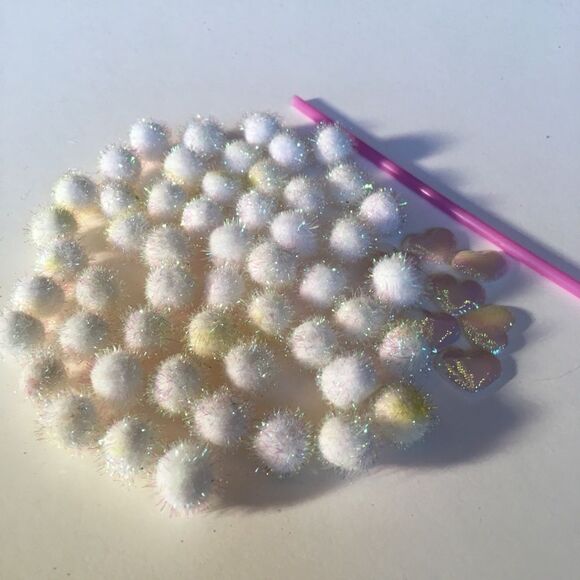 MINI POM Poms & Pink Puff Hearts Combo! - Picture 4 of 9